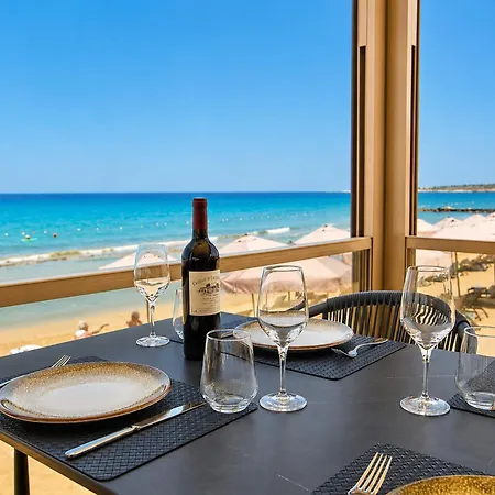 Aqualina C5-3 By Holidaykeys Apartamento *